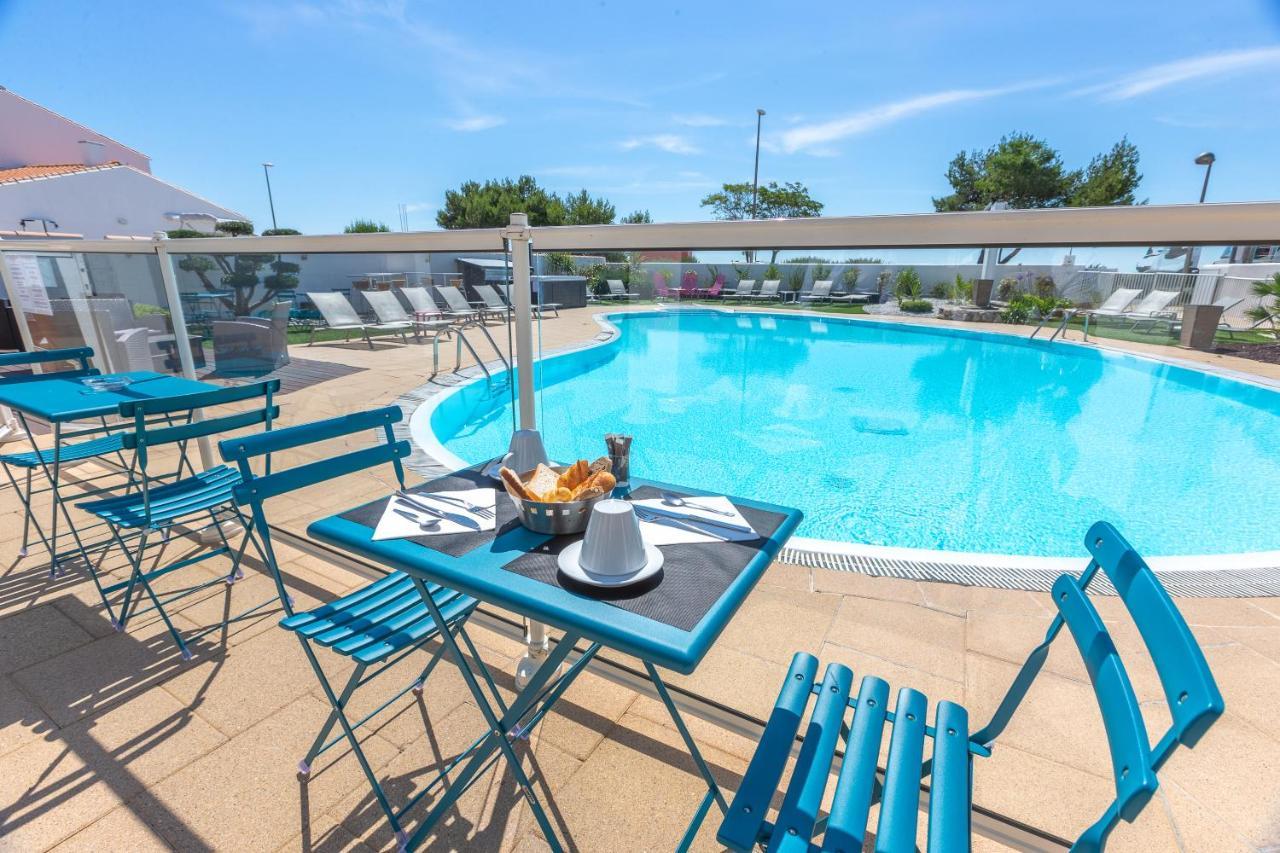 Hotel Restaurant Le Grand Large - Face A La Plage - Ile De Re Ривду-Плаж Екстер'єр фото